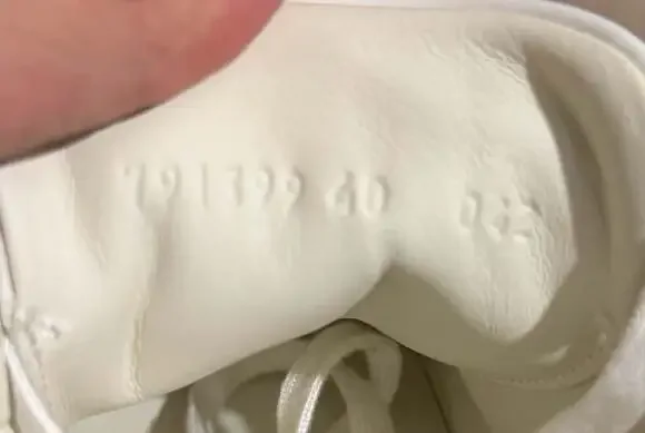 Gucci Women's Ace Platform Sneakers with Web Stripe and Green Croc Trim size 40 - Picture 7 of 8